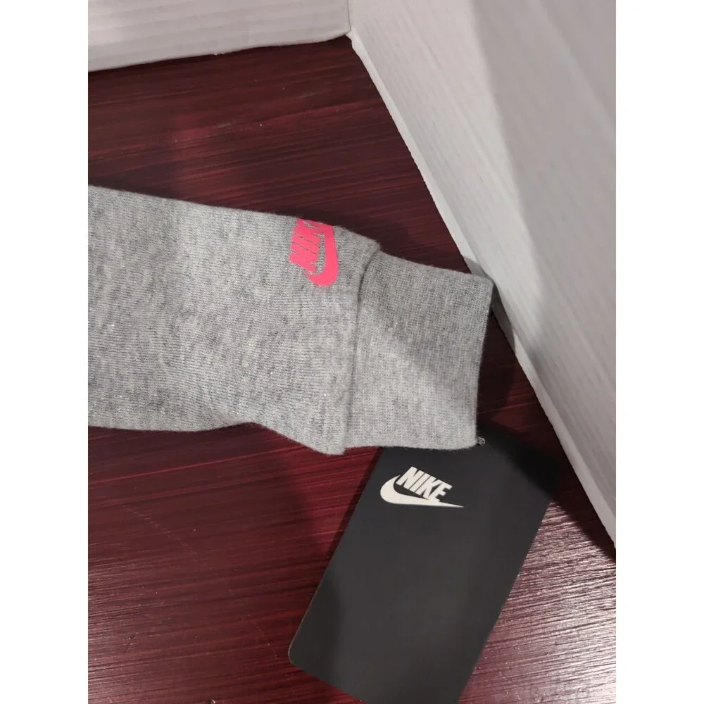 NIKE BABY ONE PIECE GRAY BLACK SWOOSH SIZE 3M NEW - Picture 3 of 10